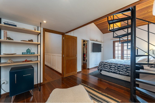 Imagem Casa com 4 Quartos à Venda, 368 m² em Bela Aliança - São Paulo