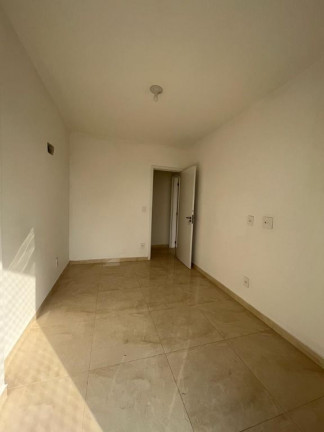 Imagem Apartamento com 2 Quartos à Venda, 82 m² em Vila Guilhermina - Praia Grande