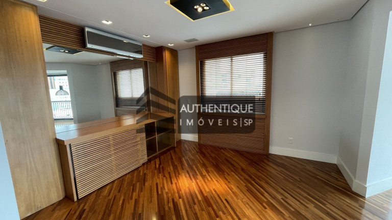 Imagem Apartamento com 3 Quartos à Venda, 227 m² em Jardins - São Paulo Imagem Apartamento com 3 Quartos à Venda, 227 m² em Jardins - São Paulo
