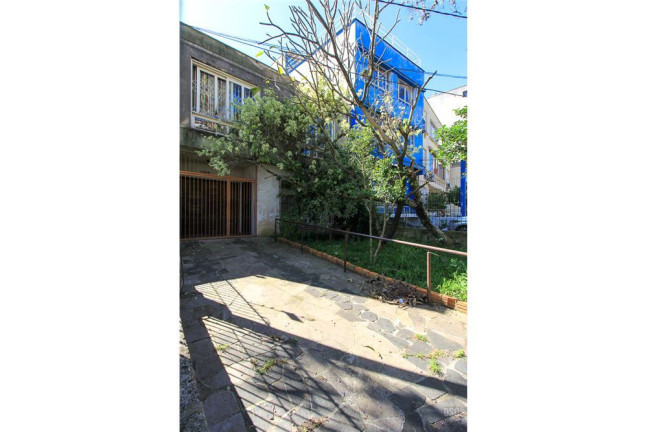 Imagem Casa com 3 Quartos à Venda, 179 m² em Petrópolis - Porto Alegre Imagem Casa com 3 Quartos à Venda, 179 m² em Petrópolis - Porto Alegre