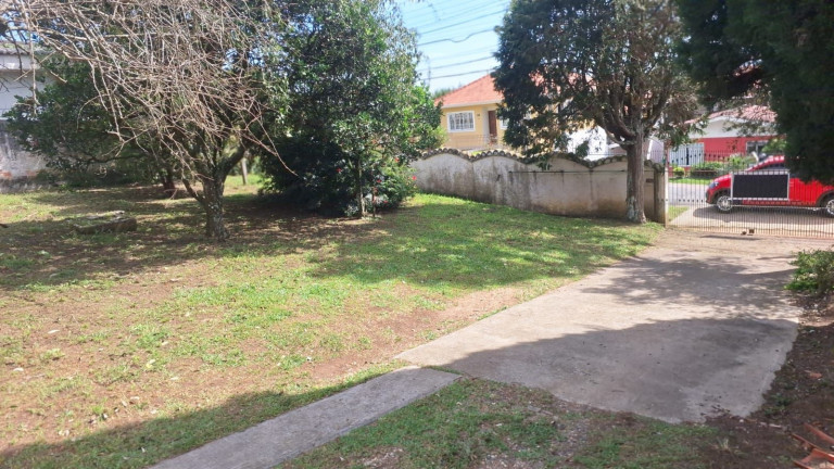 Imagem Terreno à Venda, em Pilarzinho - Curitiba Imagem Terreno à Venda, em Pilarzinho - Curitiba