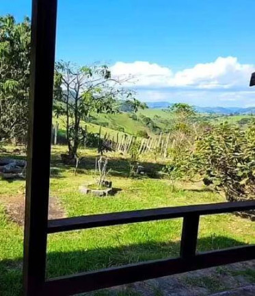 Imagem Chácara com 2 Quartos à Venda, 80 m² em Dos Pessegueiros - Extrema