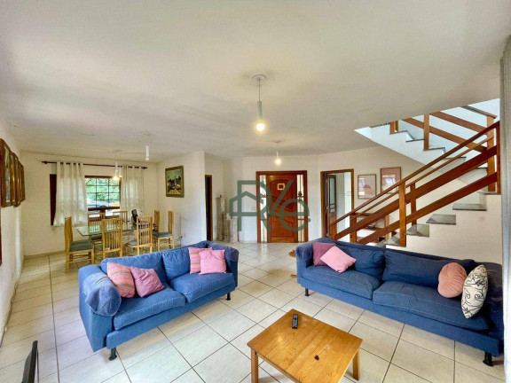 Imagem Casa com 3 Quartos à Venda, 233 m² em Vila Velha - Carapicuíba Imagem Casa com 3 Quartos à Venda, 233 m² em Vila Velha - Carapicuíba