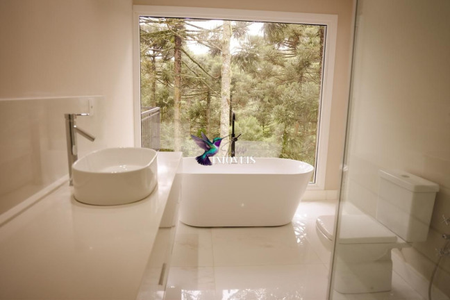 Imagem Casa com 4 Quartos à Venda, 423 m² em Centro - Gramado