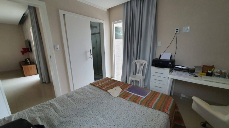 Imagem Casa com 5 Quartos à Venda, 225 m² em Atalaia - Aracaju Imagem Casa com 5 Quartos à Venda, 225 m² em Atalaia - Aracaju