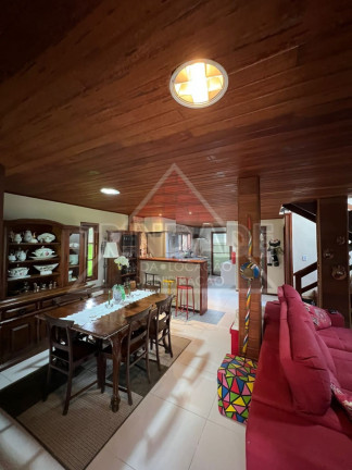 Imagem Casa com 4 Quartos à Venda, 200 m² em Vargem Grande - Rio De Janeiro