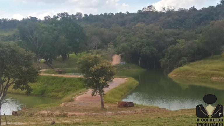 Imagem Imóvel à Venda, 20.000 m² em Mirantes Fazendas - Sete Lagoas Imagem Imóvel à Venda, 20.000 m² em Mirantes Fazendas - Sete Lagoas