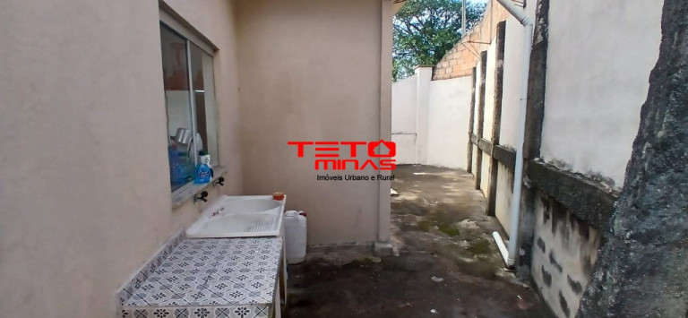 Imagem Casa com 2 Quartos à Venda, 50 m² em Bairro São Mateus - São Lourenço