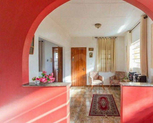 Imagem Casa com 4 Quartos à Venda, 212 m² em Santa Efigênia - Belo Horizonte Imagem Casa com 4 Quartos à Venda, 212 m² em Santa Efigênia - Belo Horizonte