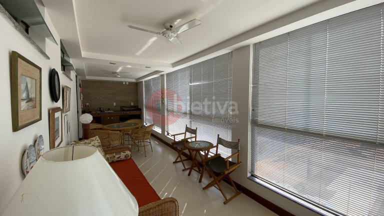 Imagem Cobertura com 3 Quartos à Venda, 300 m² em Braga - Cabo Frio