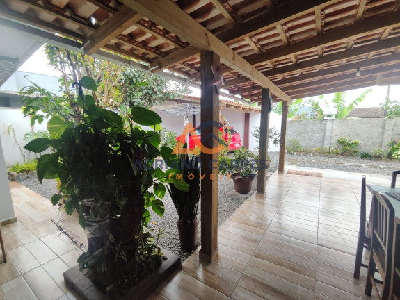 Imagem Casa com 3 Quartos à Venda, 220 m² em Gravatá - Navegantes