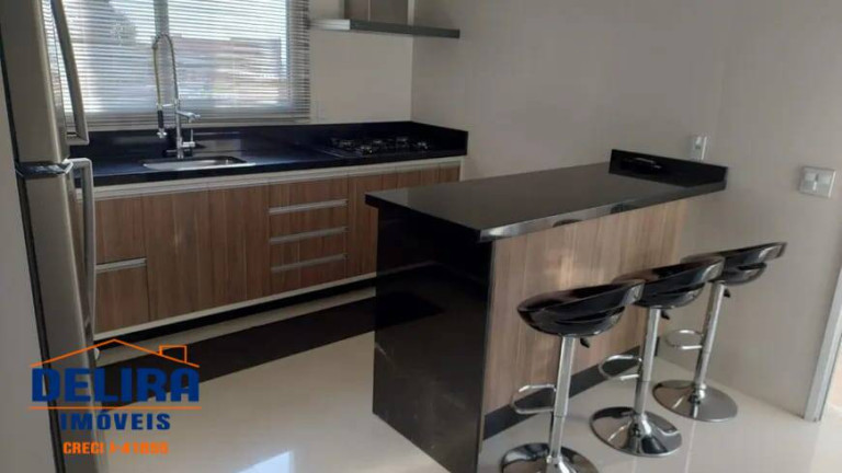 Imagem Casa com 3 Quartos à Venda, 350 m² em Jundiaizinho (terra Preta) - Mairiporã Imagem Casa com 3 Quartos à Venda, 350 m² em Jundiaizinho (terra Preta) - Mairiporã