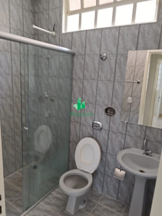 Imagem Casa com 3 Quartos para Alugar, 1 m² em Morrinhos - Montes Claros
