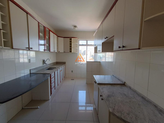 Imagem Cobertura com 4 Quartos para Alugar, 230 m²