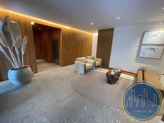 Imagem Apartamento com 4 Quartos à Venda, 149 m² em Centro - Balneário Camboriú Imagem Apartamento com 4 Quartos à Venda, 149 m² em Centro - Balneário Camboriú