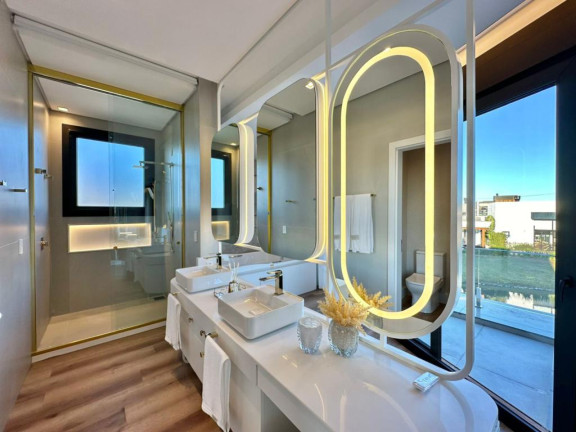 Imagem Casa com 4 Quartos à Venda, 293 m² em -- - Capao Da Canoa Imagem Casa com 4 Quartos à Venda, 293 m² em -- - Capao Da Canoa