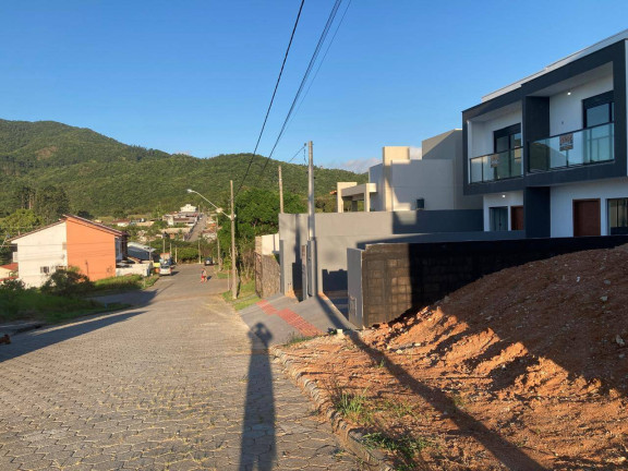Imagem Casa com 2 Quartos à Venda, 77 m² em Areias Do Meio - Governador Celso Ramos