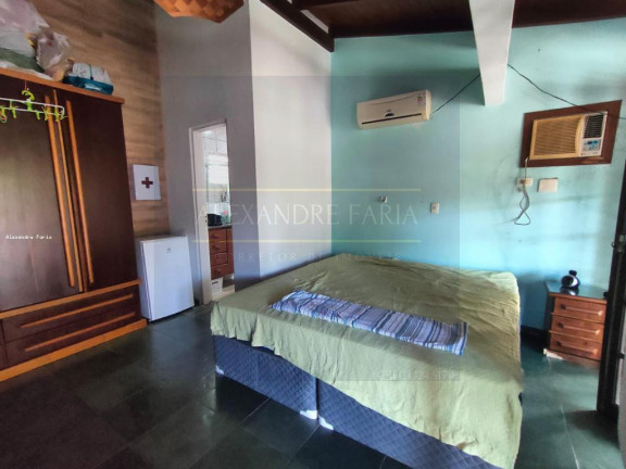 Imagem Casa com 3 Quartos à Venda, 190 m² em Camburi - São Sebastião