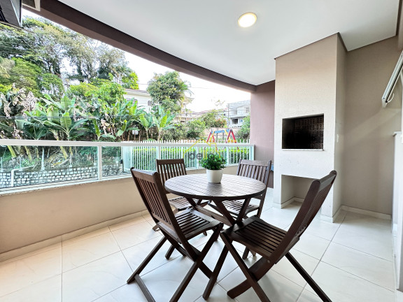 Imagem Imóvel com 3 Quartos à Venda, 95 m² em Saguaçu - Joinville
