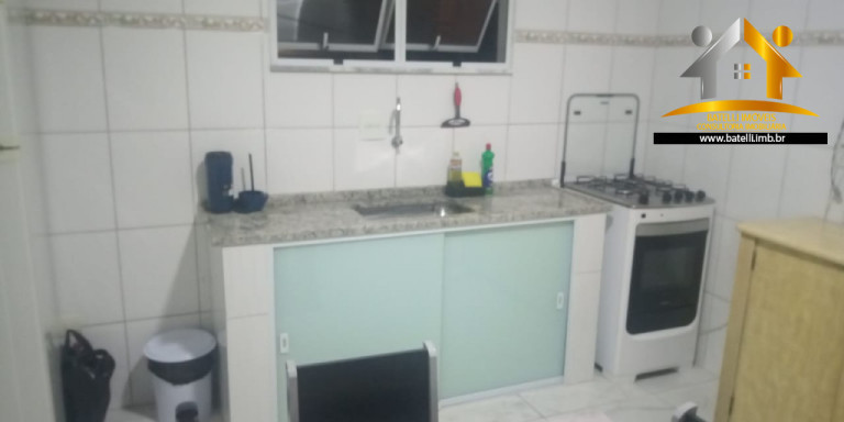 Imagem Casa com 4 Quartos à Venda, 206 m² em Jardim Tupan - Barueri Imagem Casa com 4 Quartos à Venda, 206 m² em Jardim Tupan - Barueri