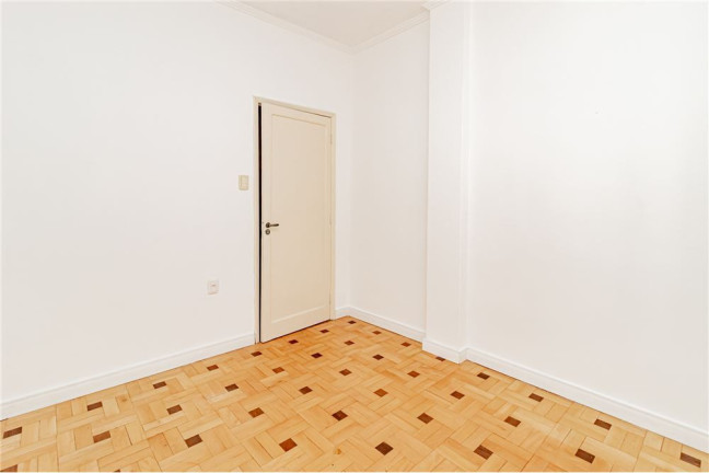 Imagem Imóvel com 3 Quartos à Venda,  em Santana - Porto Alegre