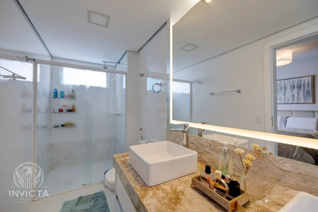 Imagem Apartamento com 3 Quartos à Venda, 220 m² em Barra Sul - Balneário Camboriú