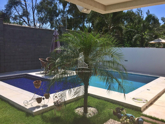 Imagem Casa com 4 Quartos à Venda, 420 m² em Cararu - Eusébio