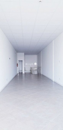 Sala Comercial à Venda, 130 m² em Centro - Torres