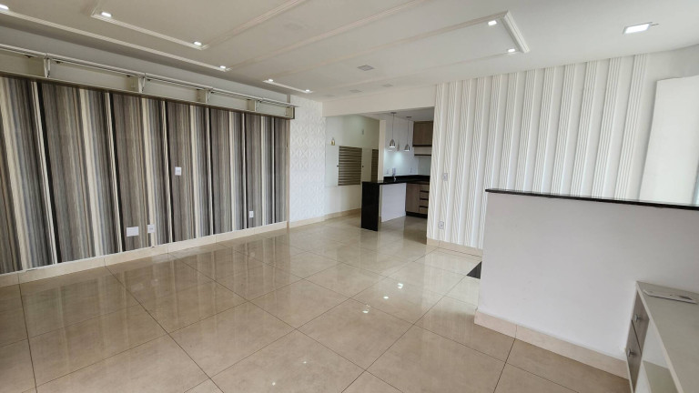 Imagem Apartamento com 3 Quartos à Venda, 200 m² em Guilhermina - Praia Grande Imagem Apartamento com 3 Quartos à Venda, 200 m² em Guilhermina - Praia Grande