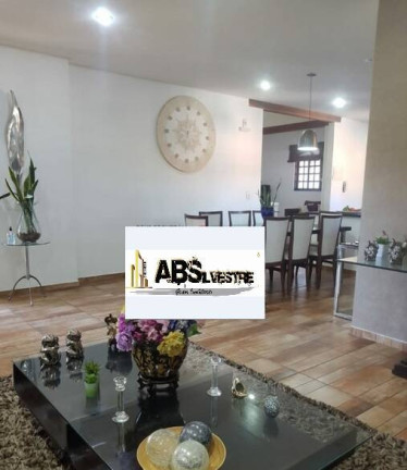 Imagem Casa com 6 Quartos à Venda, 4 m² em São Gonçalo - Taubaté Imagem Casa com 6 Quartos à Venda, 4 m² em São Gonçalo - Taubaté