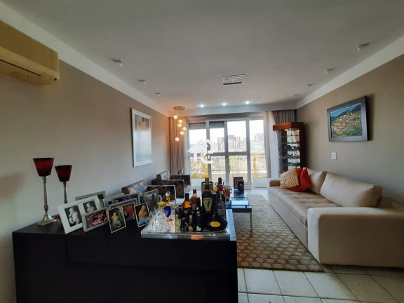 Cobertura com 5 Quartos à Venda, 341 m² em Icaraí - Niterói