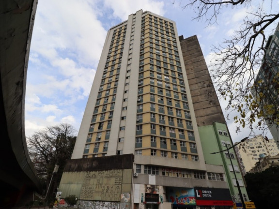 Kitnet com 1 Quarto à Venda, 17 m² em Centro Histórico - Porto Alegre