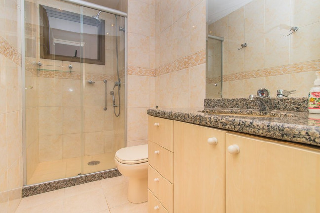 Imagem Apartamento com 3 Quartos à Venda, 148 m² em Moinhos De Vento - Porto Alegre Imagem Apartamento com 3 Quartos à Venda, 148 m² em Moinhos De Vento - Porto Alegre