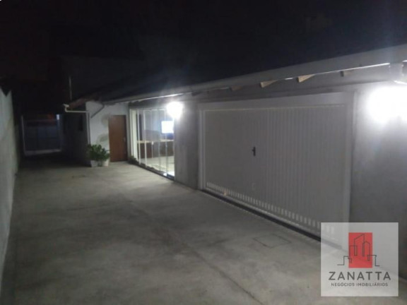 Imagem Casa com 3 Quartos à Venda, 250 m² em Centro - Esteio