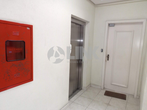 Imagem Apartamento com 2 Quartos à Venda, 64 m² em Cidade Baixa - Porto Alegre Imagem Apartamento com 2 Quartos à Venda, 64 m² em Cidade Baixa - Porto Alegre