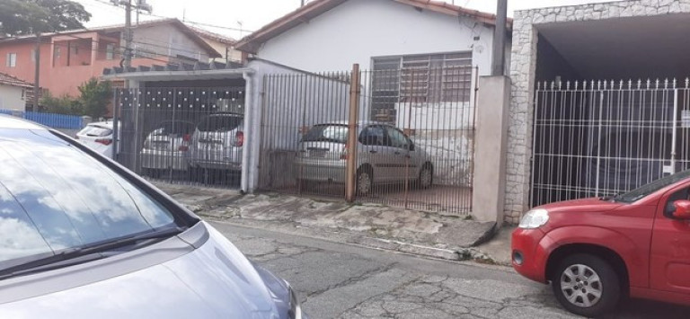 Casa com 1 Quarto à Venda, 120 m² em Campo Grande - São Paulo
