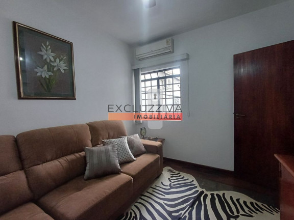 Imagem Sobrado com 4 Quartos à Venda, 250 m² em Parque Residencial Bom Conselho - Taubaté
