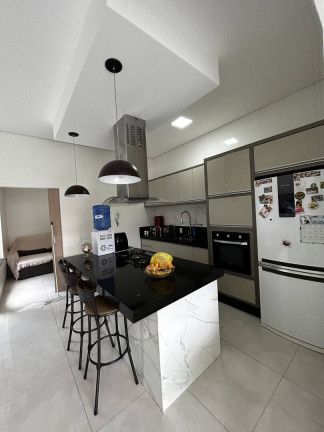 Imagem Casa com 3 Quartos à Venda, em Jd Tarumã - Tangará Da Serra Imagem Casa com 3 Quartos à Venda, em Jd Tarumã - Tangará Da Serra