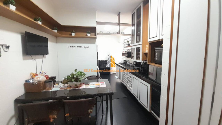 Imagem Sobrado com 4 Quartos à Venda, 240 m² em Instituto De Previdência - São Paulo Imagem Sobrado com 4 Quartos à Venda, 240 m² em Instituto De Previdência - São Paulo