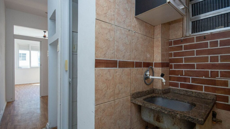 Imagem Imóvel com 1 Quarto à Venda, 26 m² em Copacabana - Rio De Janeiro