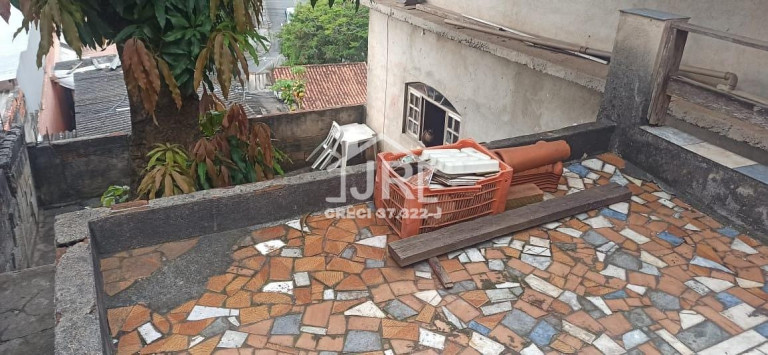 Imagem Casa com 2 Quartos à Venda, 300 m² em Jardim Zaira - Mauá