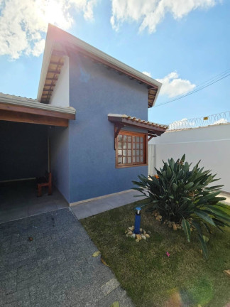 Imagem Casa com 2 Quartos à Venda, 168 m² em Santana - Pindamonhangaba