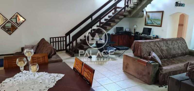 Imagem Imóvel com 4 Quartos à Venda, 360 m² em Estância Balneária Maria Helena Novaes - Peruíbe Imagem Imóvel com 4 Quartos à Venda, 360 m² em Estância Balneária Maria Helena Novaes - Peruíbe