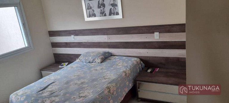 Imagem Sobrado com 3 Quartos à Venda, 316 m² em Jardim Vila Galvão - Guarulhos Imagem Sobrado com 3 Quartos à Venda, 316 m² em Jardim Vila Galvão - Guarulhos
