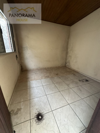 Imagem Casa com 3 Quartos à Venda, 200 m² em Casa Grande - Diadema Imagem Casa com 3 Quartos à Venda, 200 m² em Casa Grande - Diadema