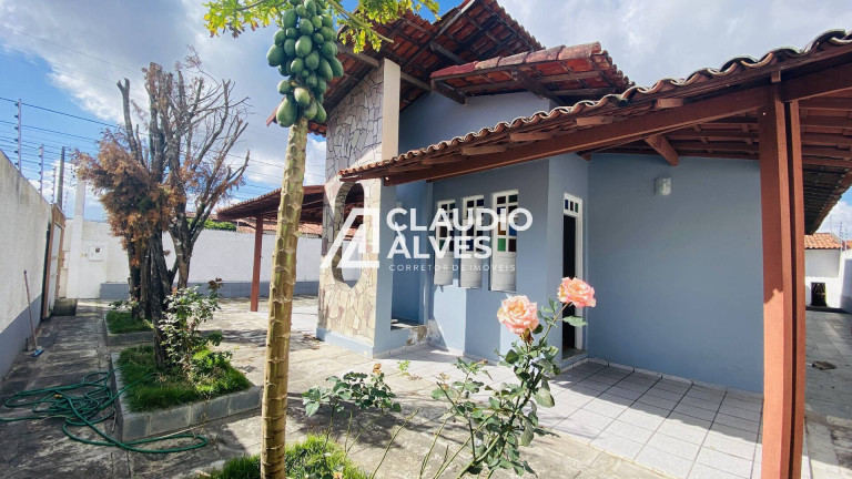 Imagem Casa com 5 Quartos à Venda, 200 m² em São João - Feira De Santana