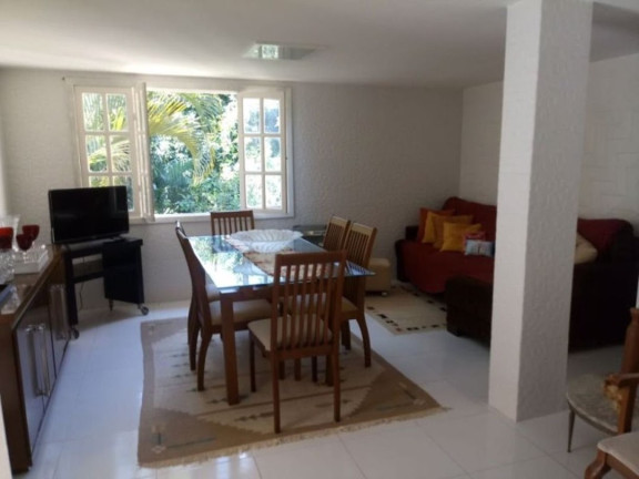 Imagem Casa com 4 Quartos à Venda, 800 m² em Recreio Ipitanga - Lauro De Freitas Imagem Casa com 4 Quartos à Venda, 800 m² em Recreio Ipitanga - Lauro De Freitas