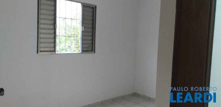 Imagem Sobrado com 7 Quartos à Venda, 258 m² em Vila São Pedro - Santo André Imagem Sobrado com 7 Quartos à Venda, 258 m² em Vila São Pedro - Santo André