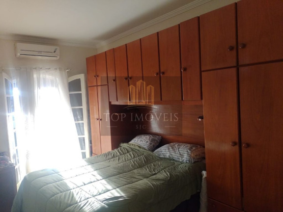 Imagem Casa com 4 Quartos à Venda, 250 m² em Bosque Dos Eucaliptos - São José Dos Campos