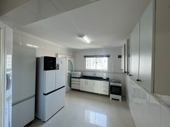 Imagem Apartamento com 3 Quartos à Venda, 182 m² em Centro - Balneário Camboriú